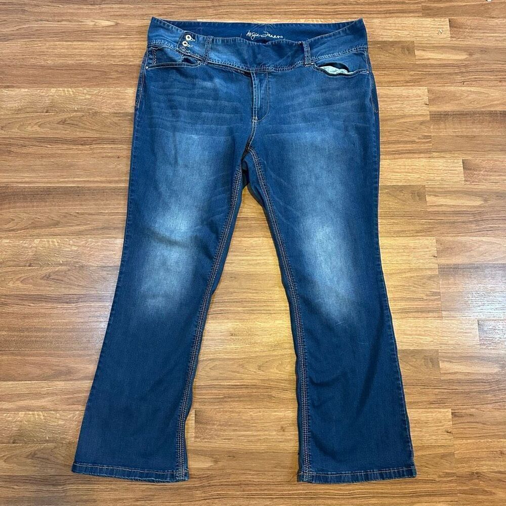 Ariya Jeans Blue Denim Bootcut Jeans | Women Size 24